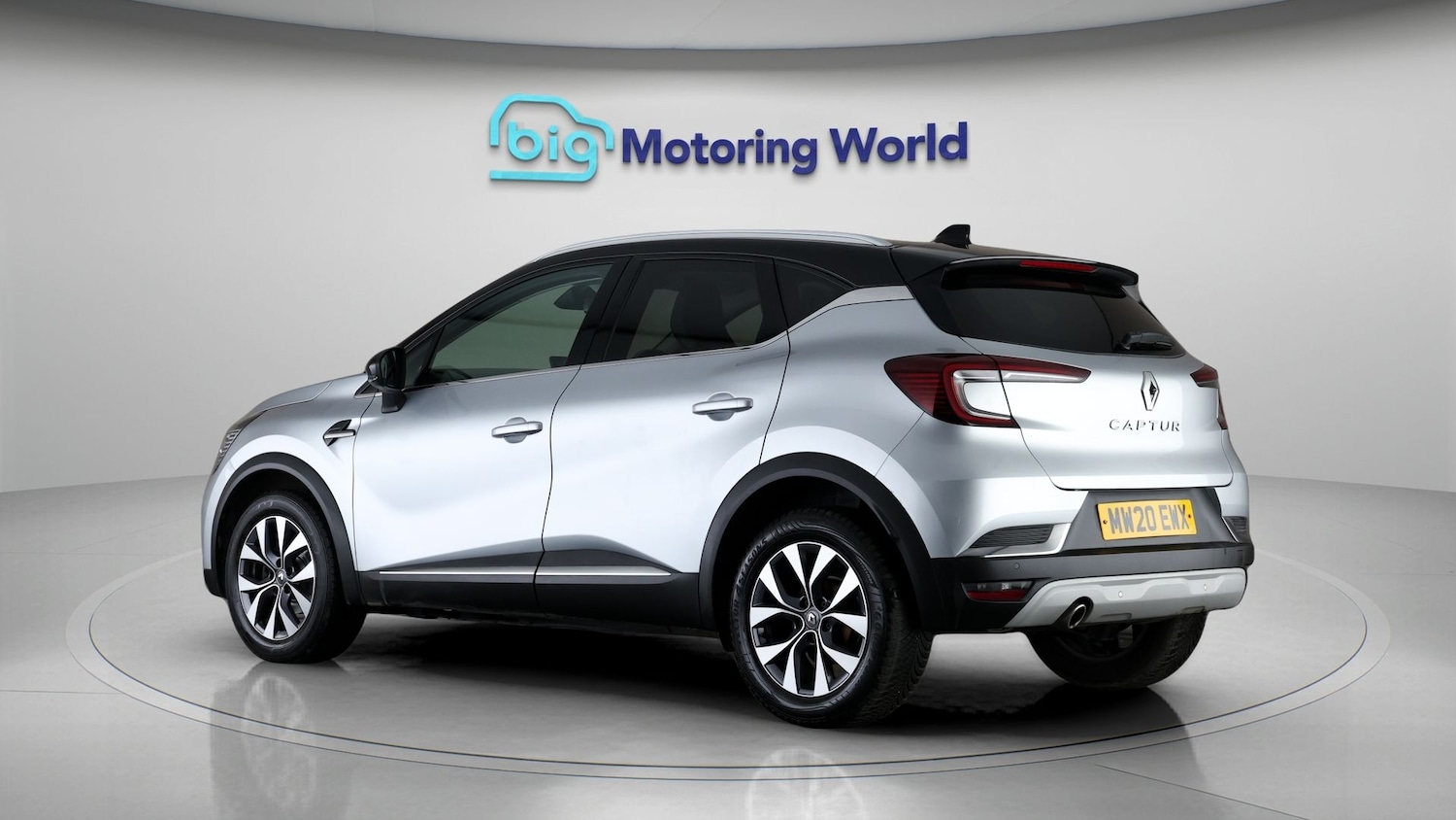 Used Renault Captur for sale - 77809229: Photo 5