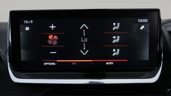 Used Peugeot 2008 2021 for sale - 76306597: Photo 13