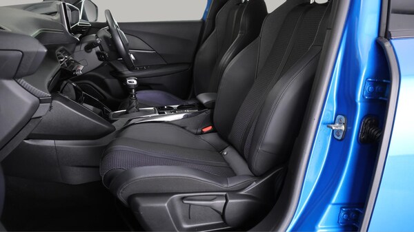 Used Peugeot 2008 2021 for sale - 76306597: Photo 15