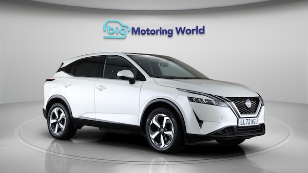 Used Nissan Qashqai 2022 for sale - 76227717: Photo 2