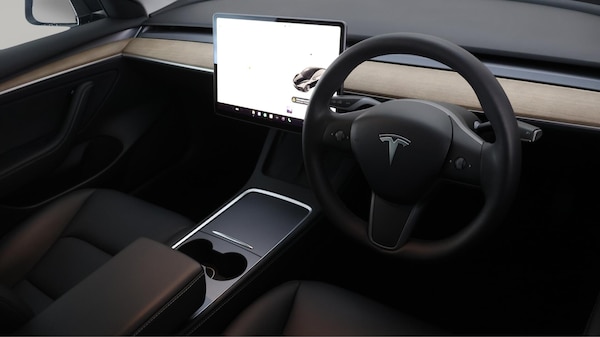 Used Tesla Model 3 2021 for sale - 76260449: Photo 10