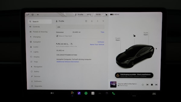 Used Tesla Model 3 2021 for sale - 76260449: Photo 11
