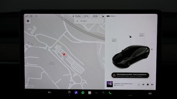Used Tesla Model 3 2021 for sale - 76260449: Photo 12