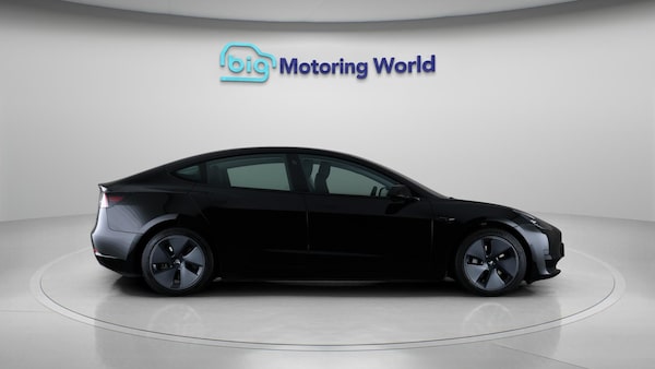 Used Tesla Model 3 2021 for sale - 76260449: Photo 9
