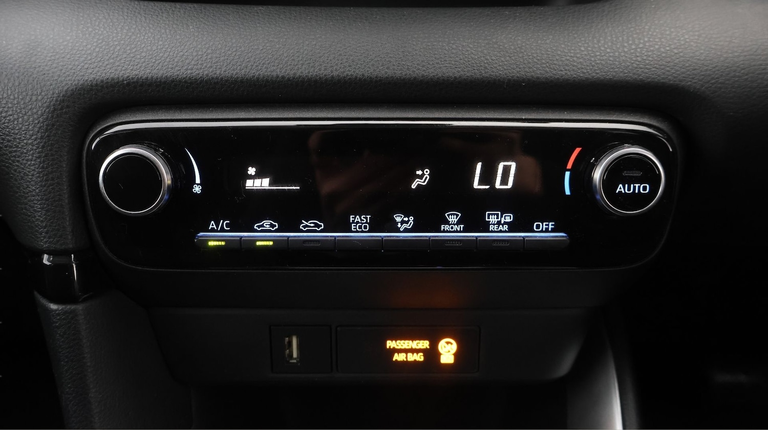 Used Toyota Yaris 2020 for sale - 77262099: Photo 11