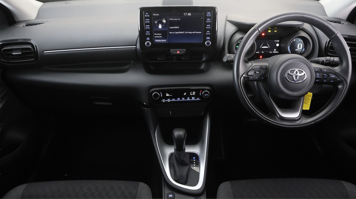 Used Toyota Yaris 2020 for sale - 77262099: Photo 12