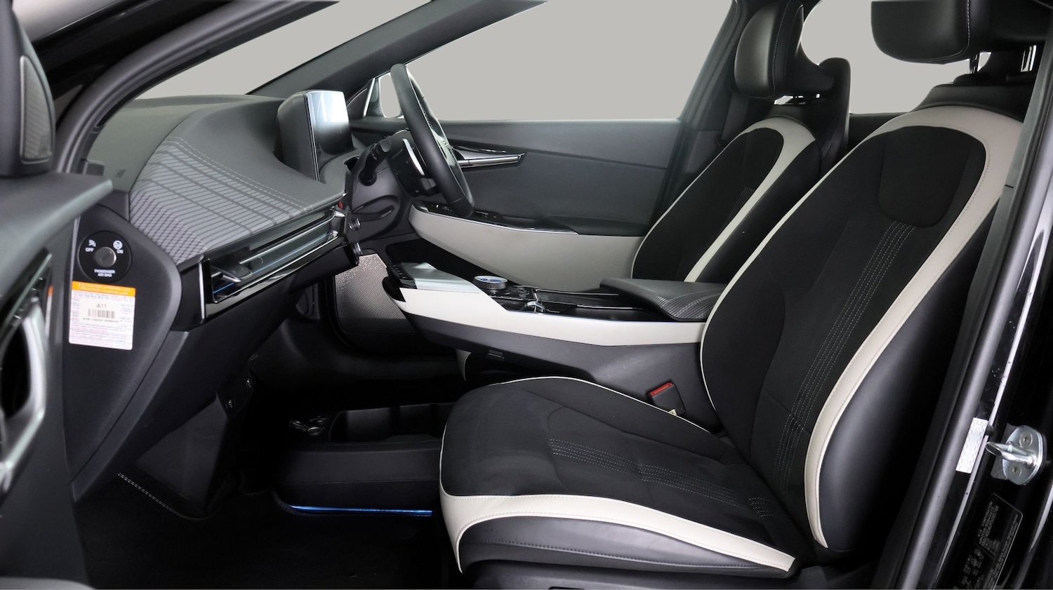 Used Kia EV6 2023 for sale - 78062541: Photo 14