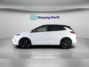 Used Vauxhall Grandland 2023 for sale - 79333279: Photo