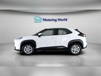 Used Toyota Yaris Cross 2022 for sale - 79179594: Photo