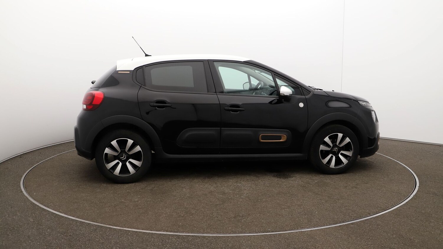 Used Citroen C3 for sale - 76811566: Photo 43