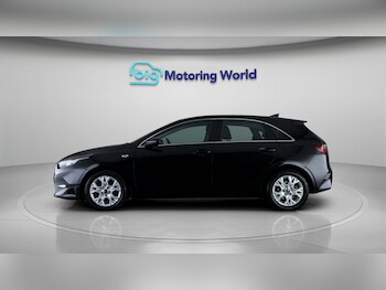 Used Kia Ceed 2022 for sale - 78819438: Photo