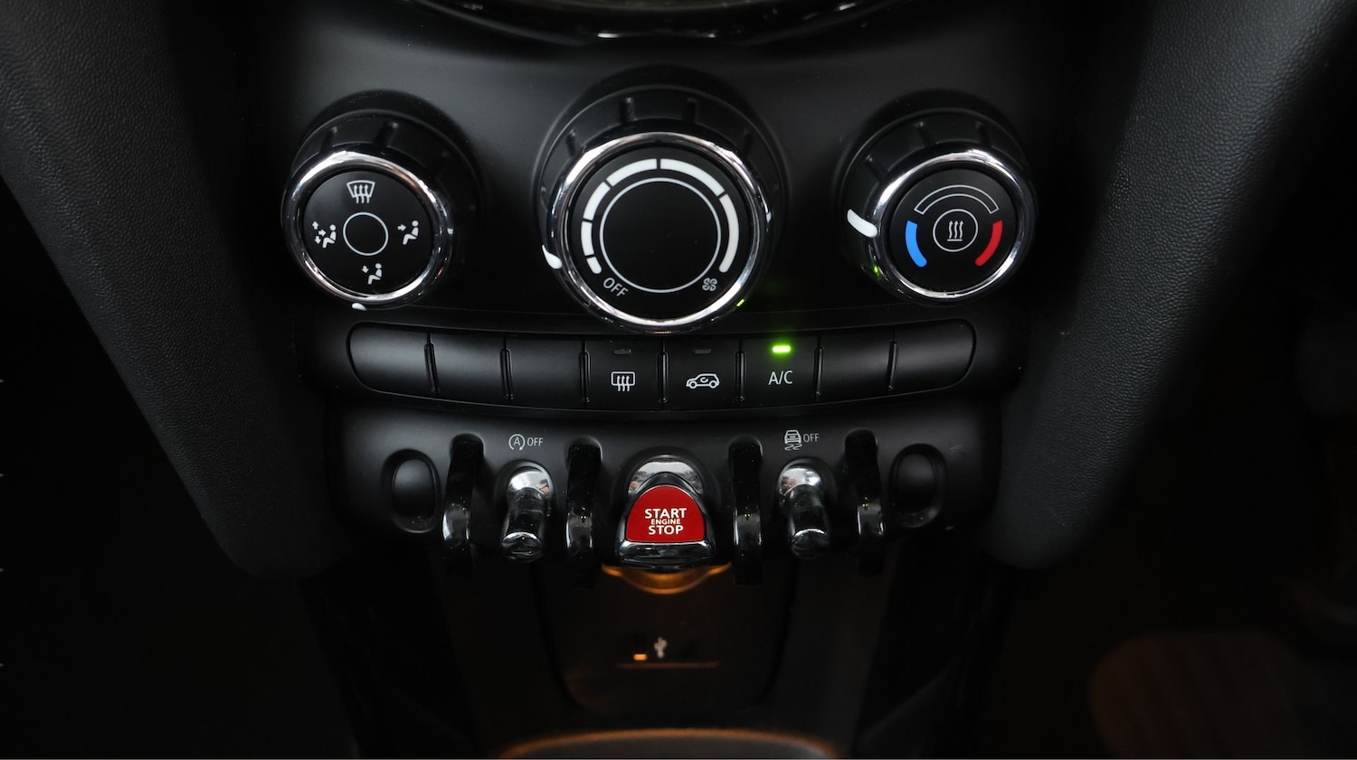 Used MINI Hatch 2022 for sale - 77934914: Photo 11