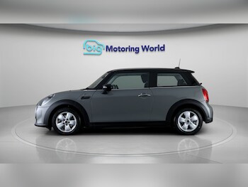 Used MINI Hatch 2022 for sale - 77934914: Photo