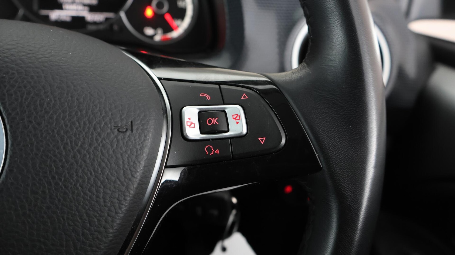 Used Volkswagen up! 2022 for sale - 76743390: Photo 23