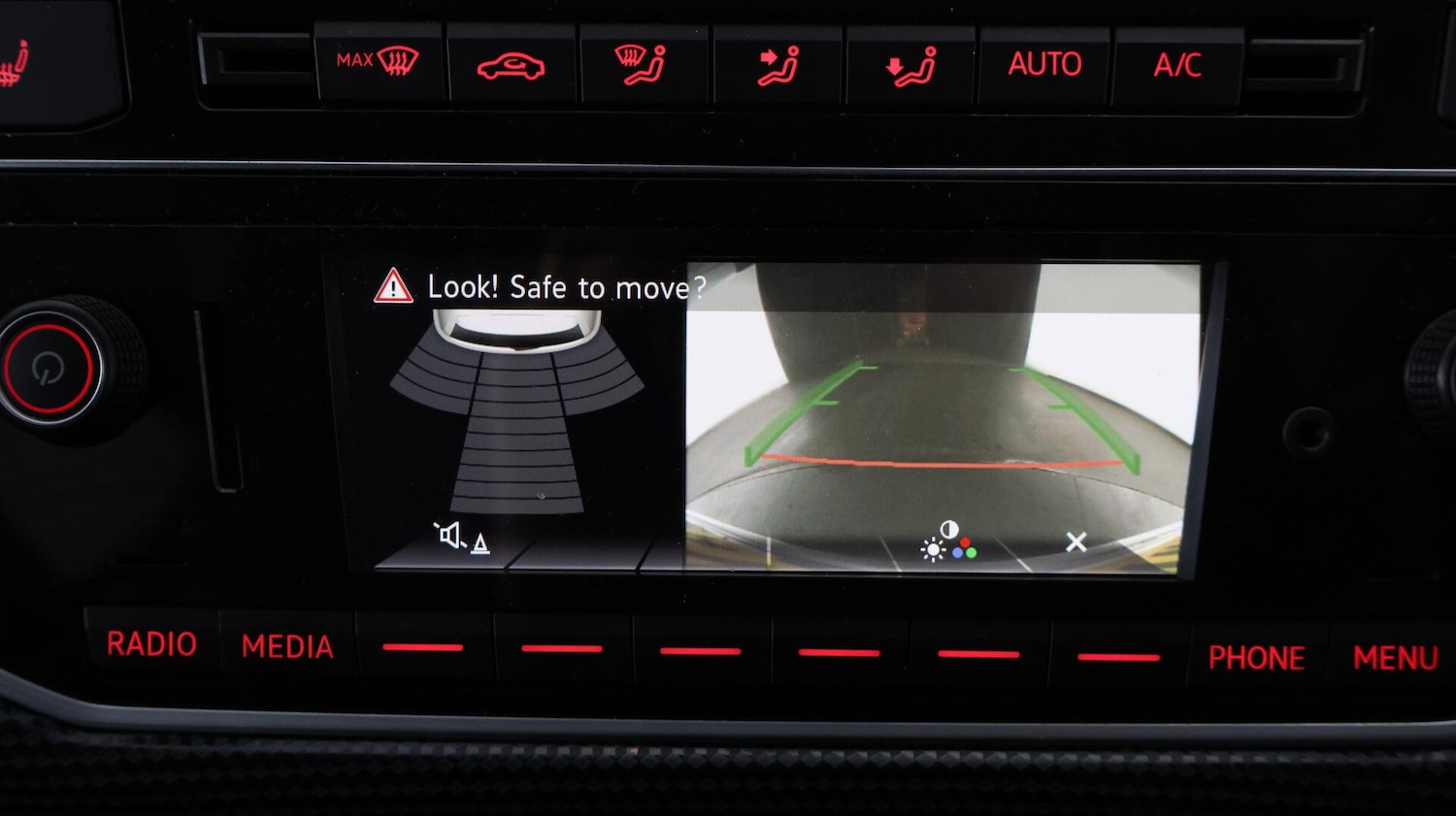 Used Volkswagen up! 2022 for sale - 76743390: Photo 24