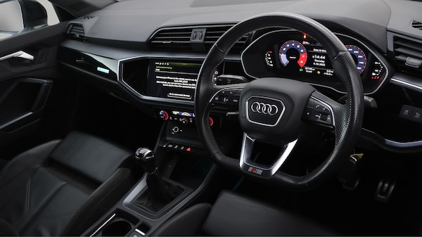 Used Audi Q3 2021 for sale - 76246980: Photo 10