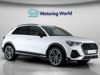 Used Audi Q3 2021 for sale - 76246980: Photo