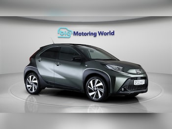 (22) - 1.0 VVT-i Exclusive Hatchback 5dr Petrol Manual Euro 6 (s/s) (72 ps)