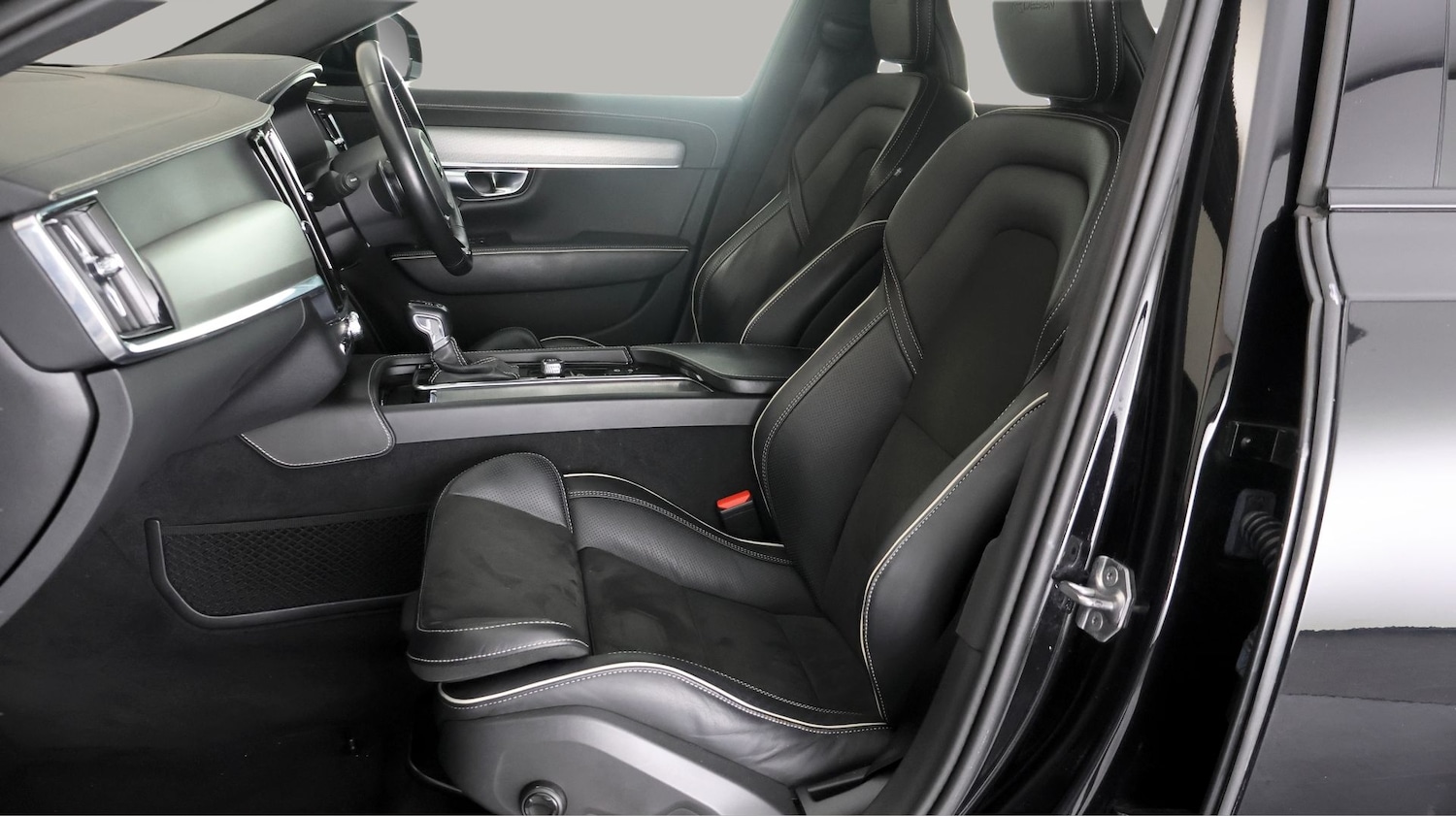 Used Volvo S90 2019 for sale - 78220605: Photo 13