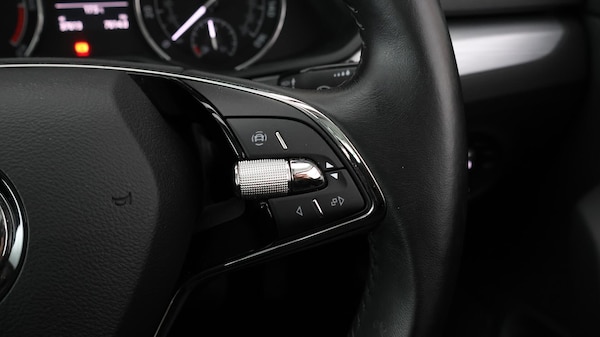 Used Skoda Superb 2021 for sale - 76159133: Photo 22