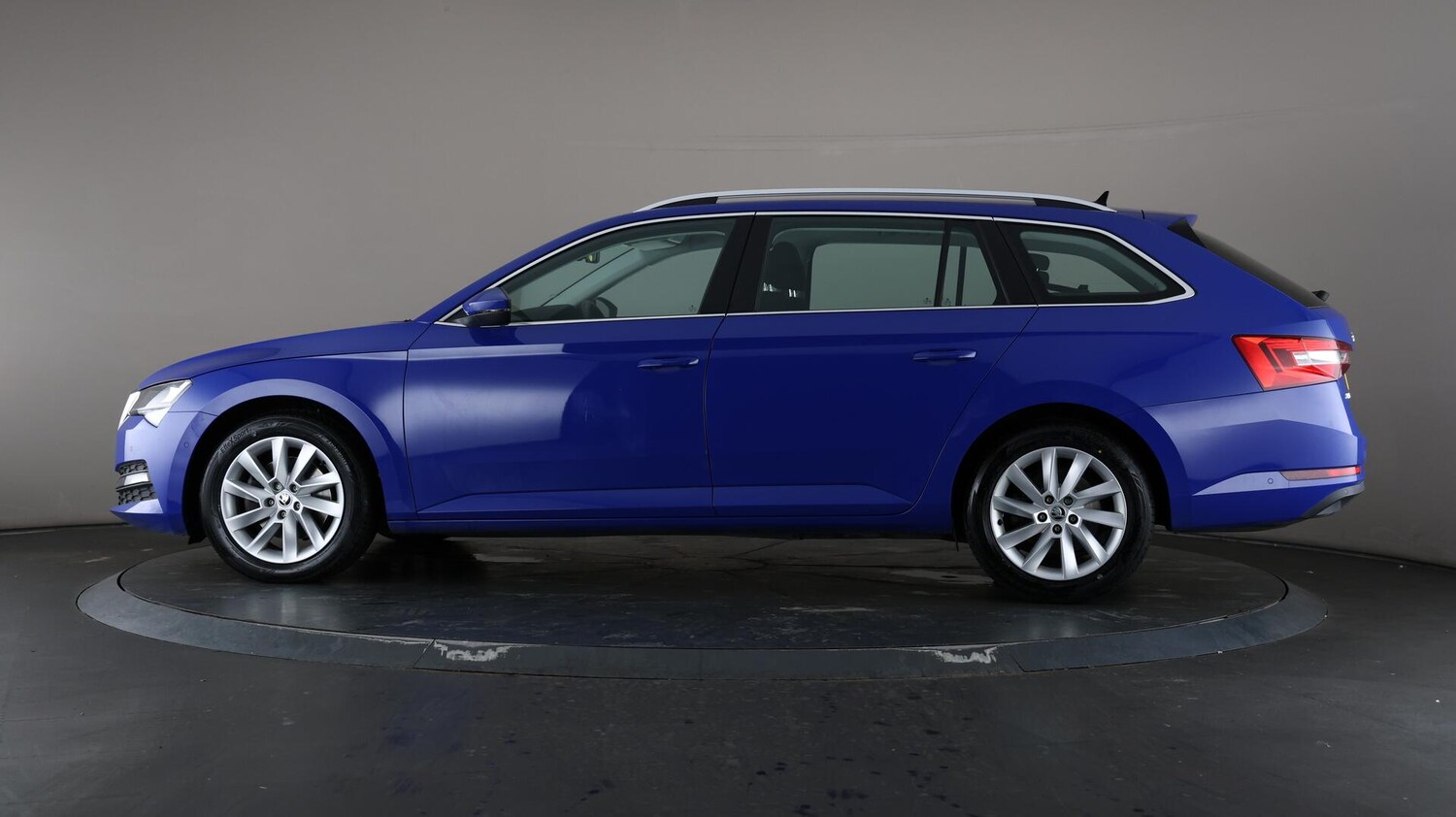 Used Skoda Superb 2021 for sale - 76159133: Photo 36