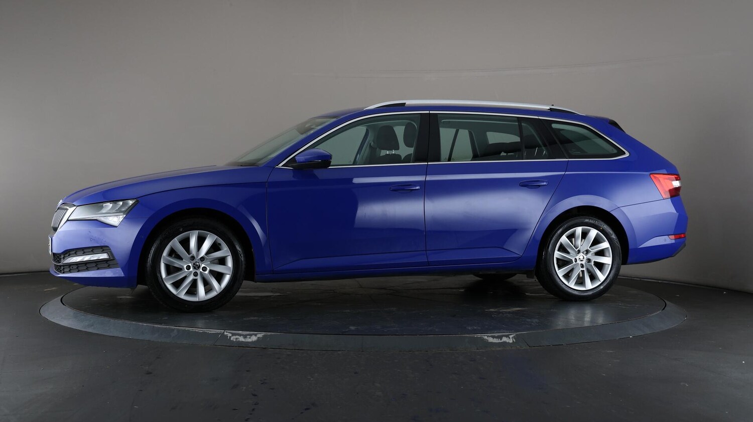 Used Skoda Superb 2021 for sale - 76159133: Photo 39