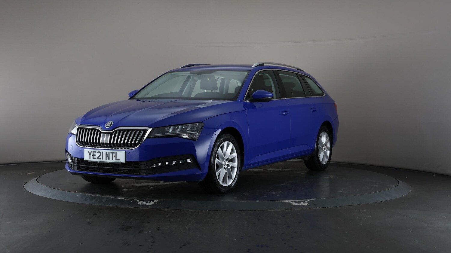 Used Skoda Superb 2021 for sale - 76159133: Photo 44