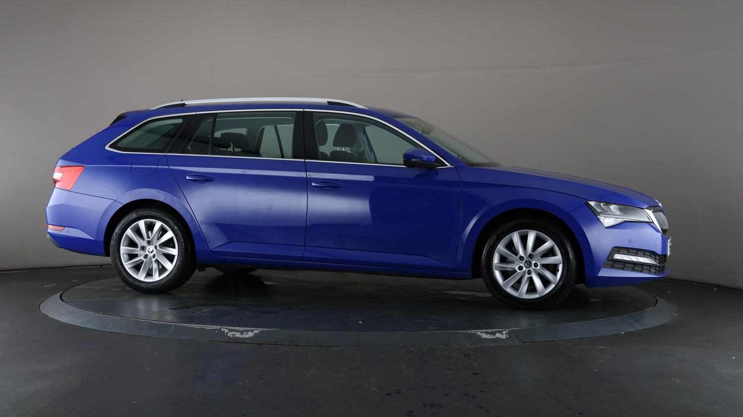 Used Skoda Superb 2021 for sale - 76159133: Photo 58