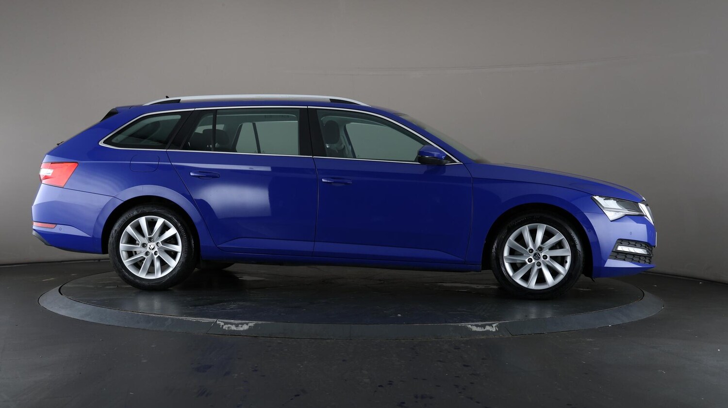 Used Skoda Superb 2021 for sale - 76159133: Photo 59