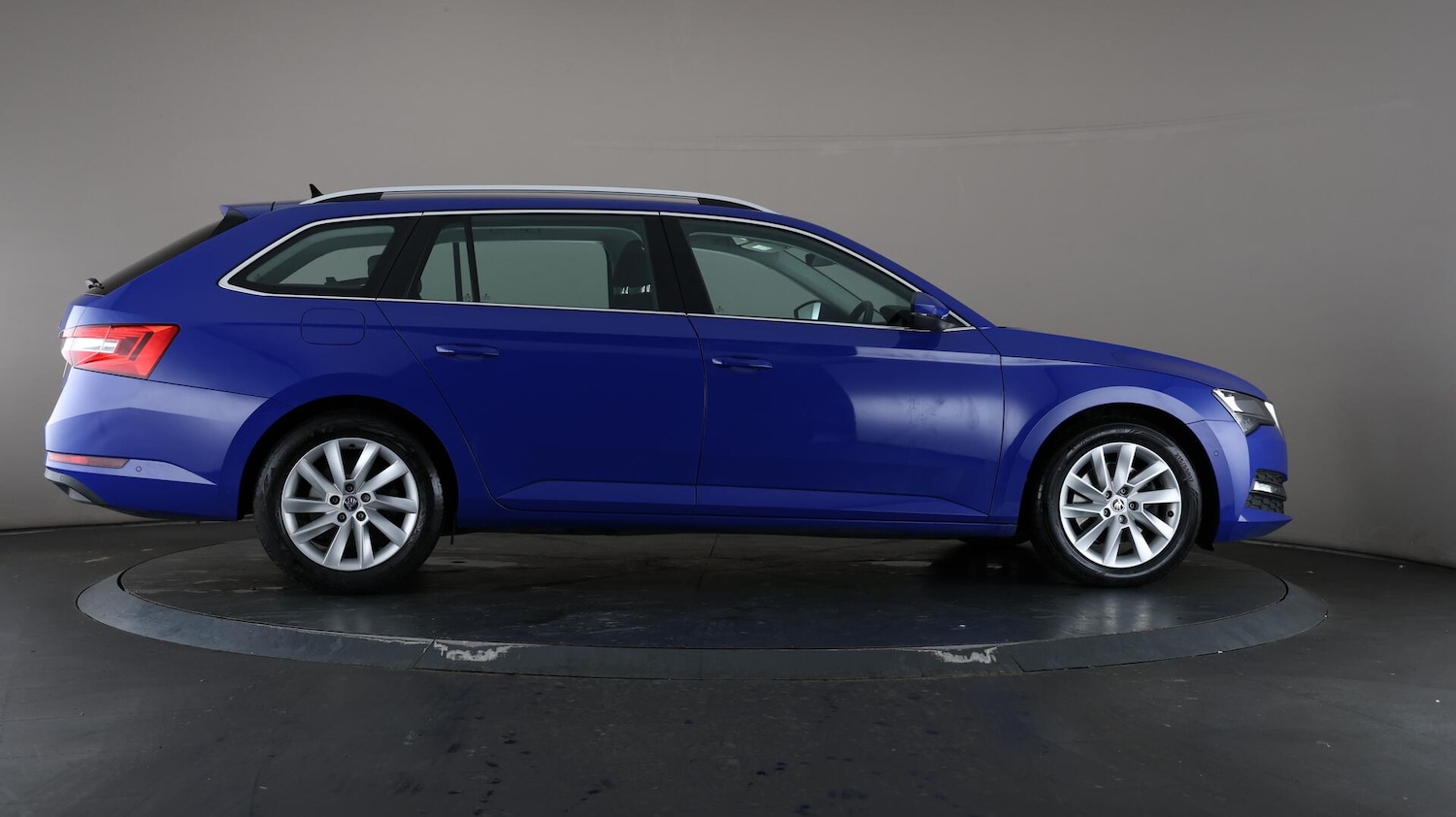 Used Skoda Superb 2021 for sale - 76159133: Photo 61