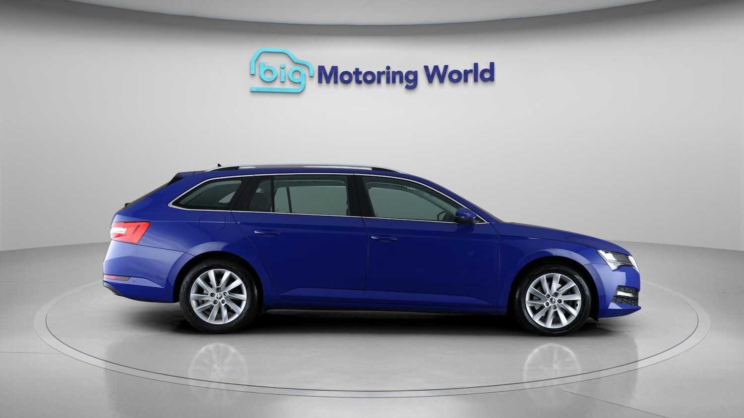 Used Skoda Superb 2021 for sale - 76159133: Photo 8