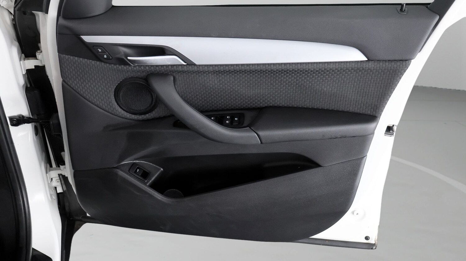 Used BMW X1 for sale - 77184107: Photo 15