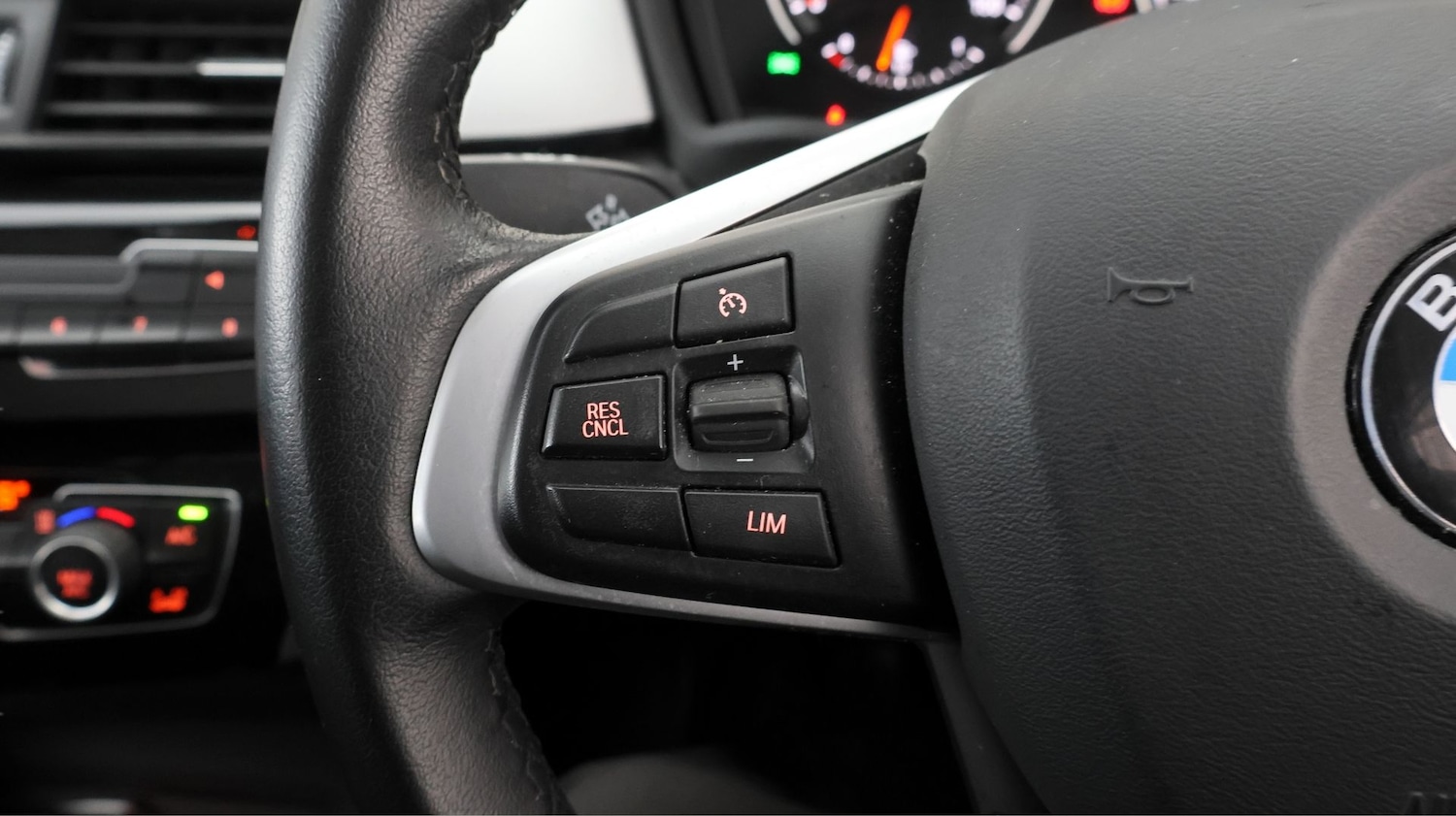 Used BMW X1 for sale - 77184107: Photo 24