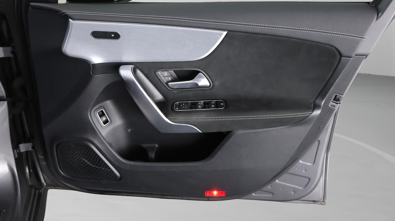 Used Mercedes-Benz A-Class 2021 for sale - 76742281: Photo 16