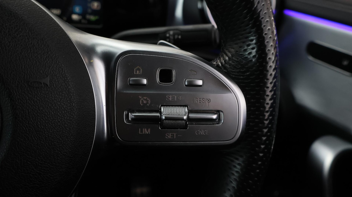 Used Mercedes-Benz A-Class 2021 for sale - 76742281: Photo 25