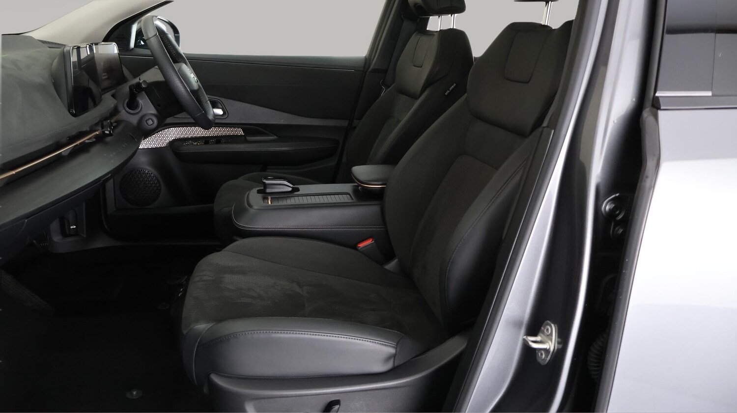 Used Nissan ARIYA 2022 for sale - 76727217: Photo 15