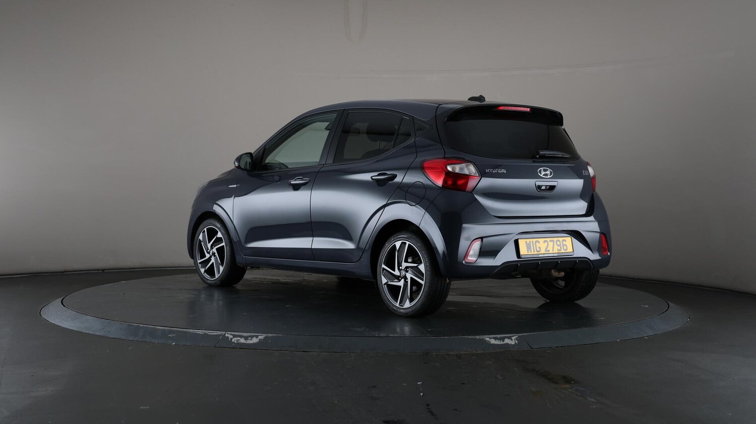 Used Hyundai i10 2022 for sale - 76282621: Photo 75