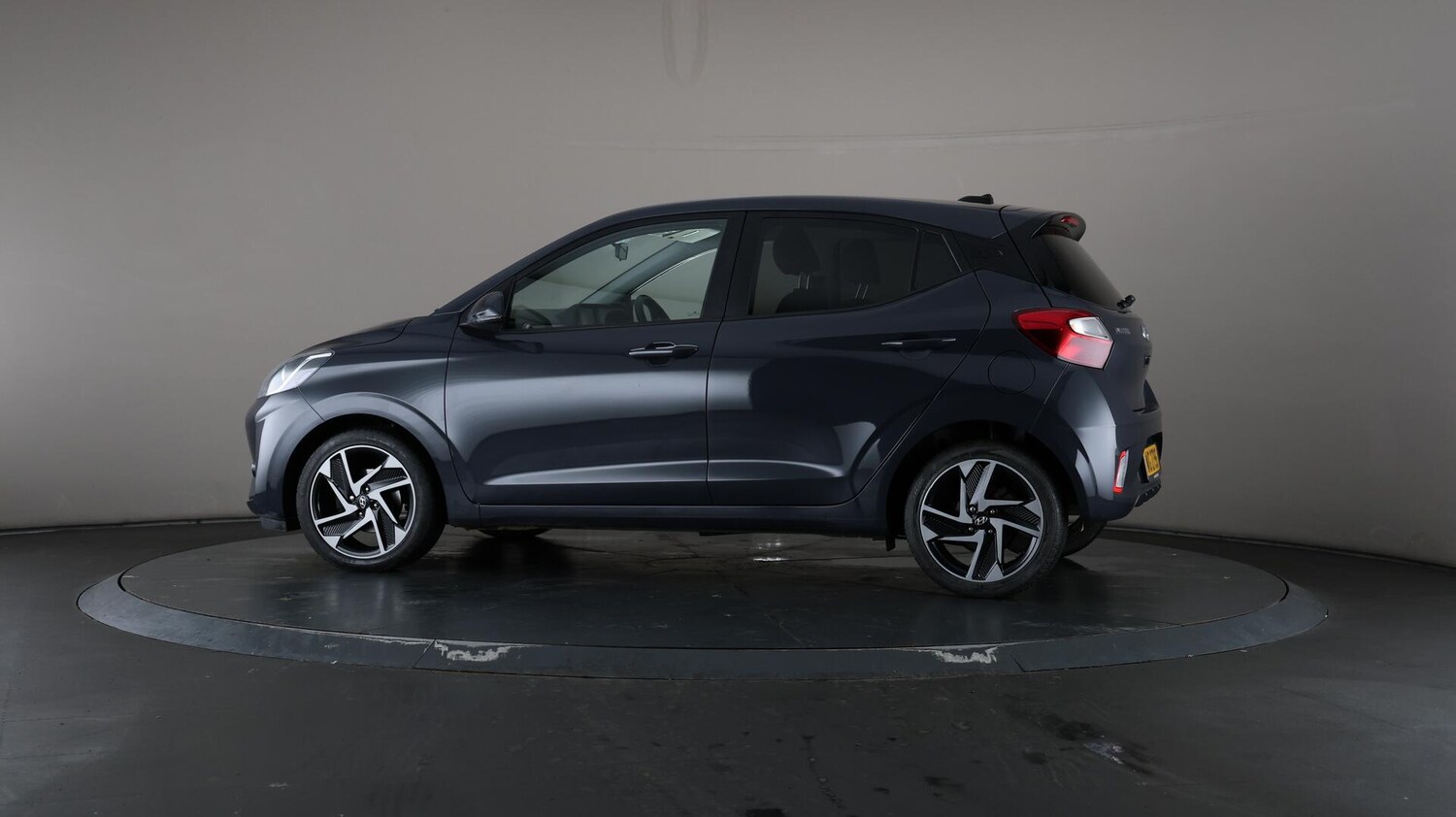 Used Hyundai i10 2022 for sale - 76282621: Photo 79