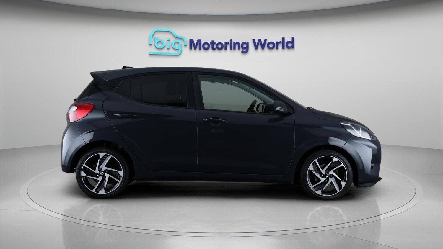 Used Hyundai i10 2022 for sale - 76282621: Photo 9