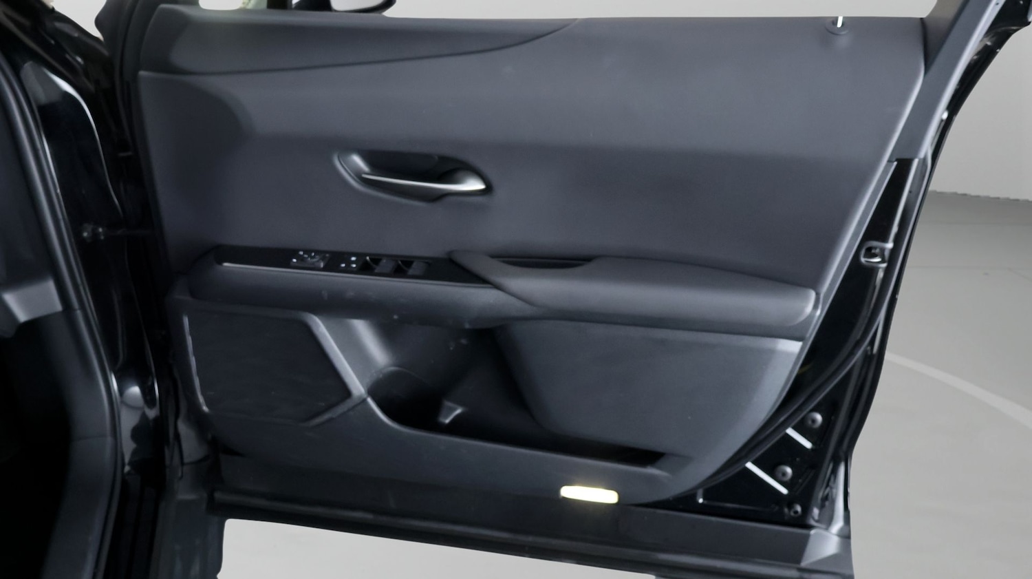 Used Lexus UX 2023 for sale - 77610199: Photo 14