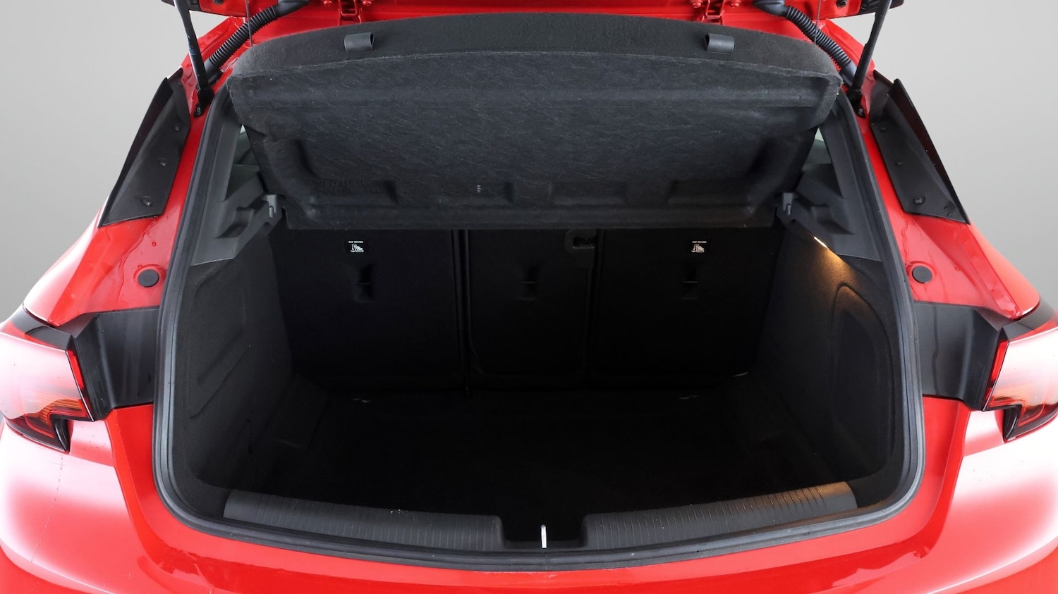 Used Vauxhall Astra 2018 for sale - 77181598: Photo 17