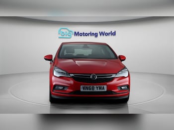 Used Vauxhall Astra 2018 for sale - 77181598: Photo