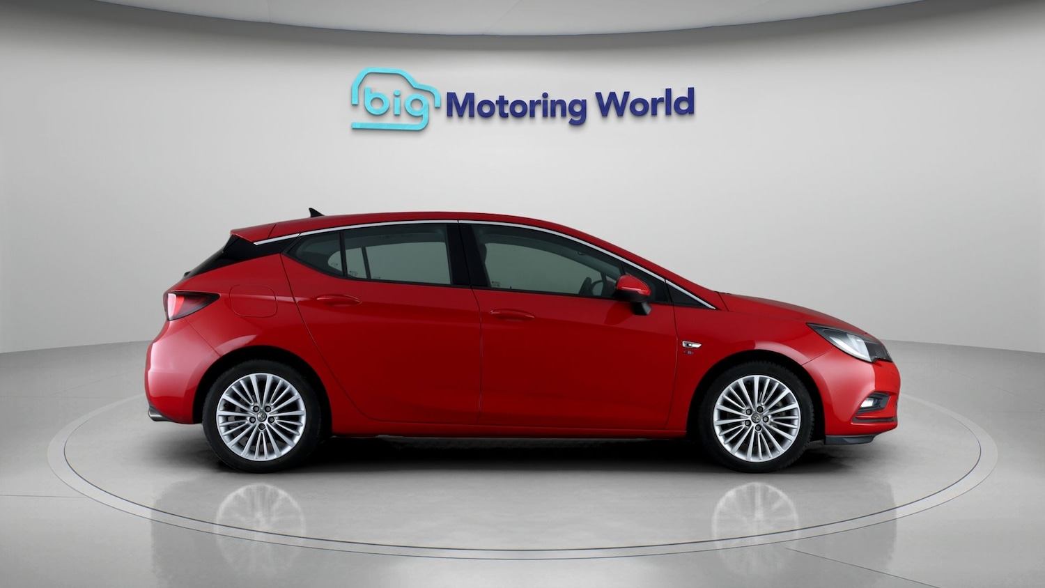 Used Vauxhall Astra 2018 for sale - 77181598: Photo 8