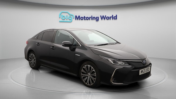 Used Toyota Corolla 2021 for sale - 76317979: Photo 2