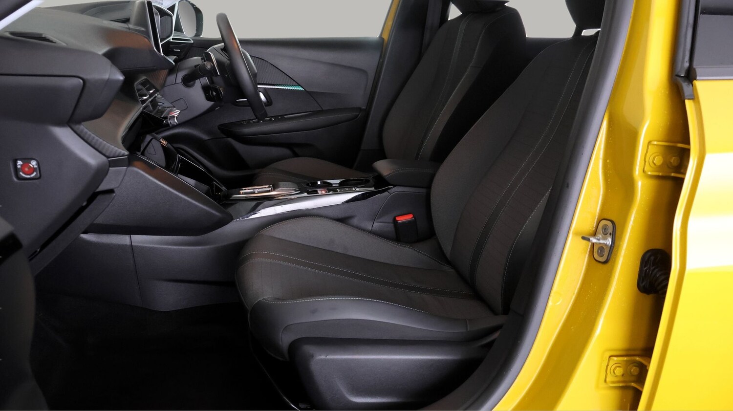 Used Peugeot 208 2023 for sale - 77974329: Photo 13