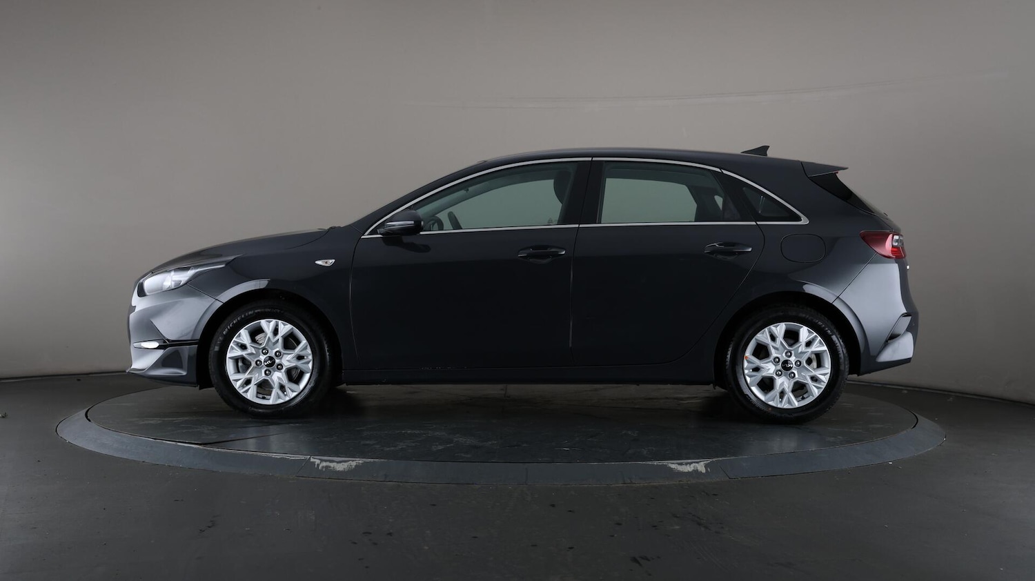 Used Kia Ceed 2024 for sale - 76689820: Photo 38