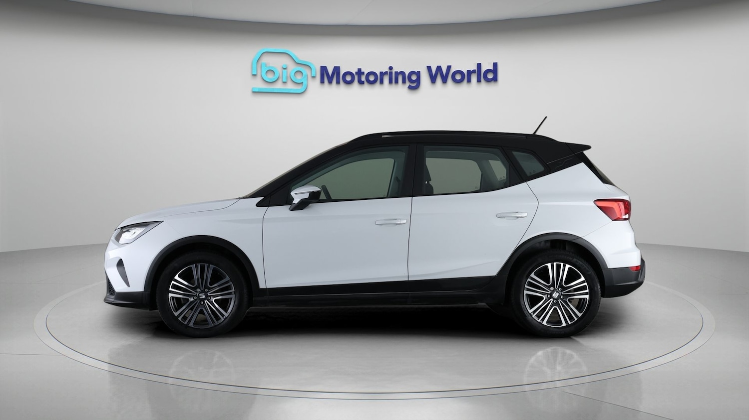 Used SEAT Arona 2023 for sale - 77799682: Photo 4