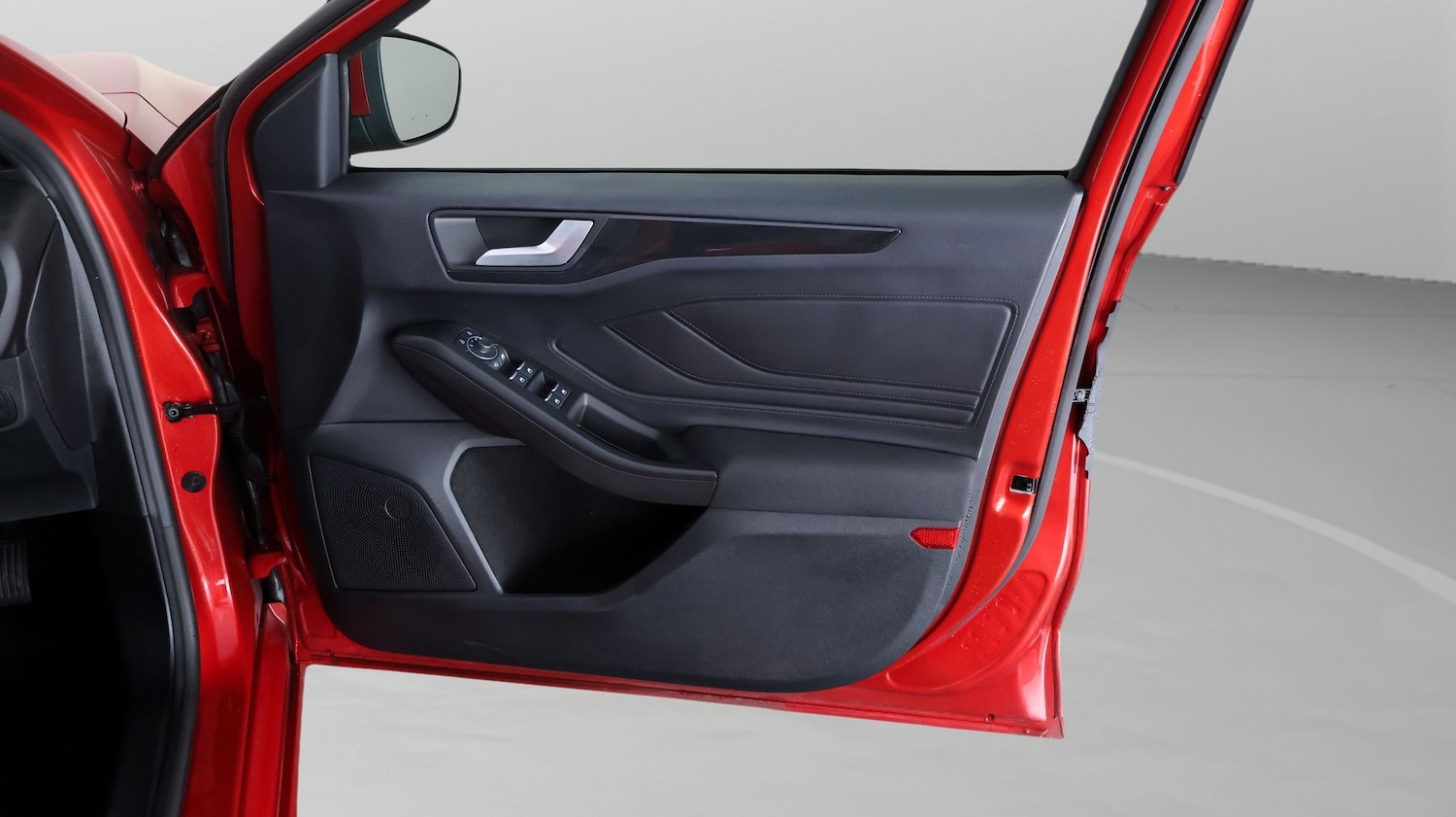 Used Ford Focus 2023 for sale - 78062354: Photo 15