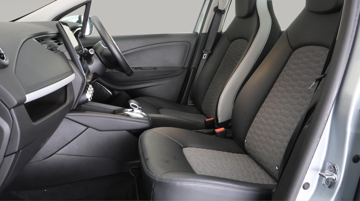 Used Renault Zoe 2021 for sale - 76585018: Photo 14