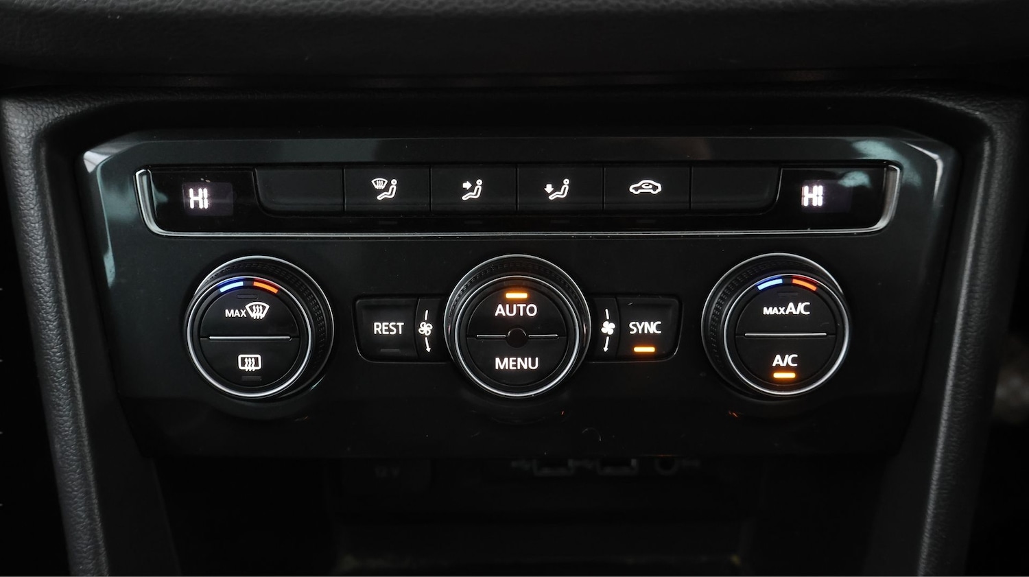 Used Volkswagen Tiguan 2020 for sale - 77460993: Photo 12